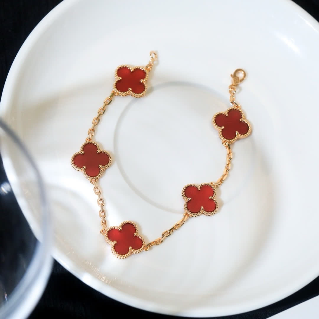 Van Cleef & Arpels Vintage Alhambra Gold Bracelet